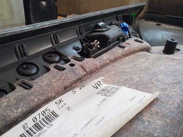 VW/ Volkswagen Golf MK6 2.0 R/F Door Pad OEM - Image 4