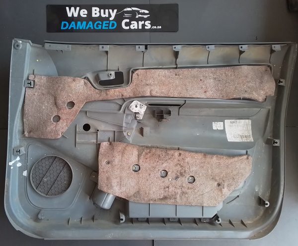 Toyota Hilux D4D L/F Door Pad OEM - Image 3