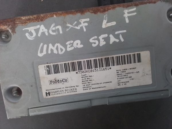 Jaguar XF Ipod USB Control Module 2011 OEM - Image 4