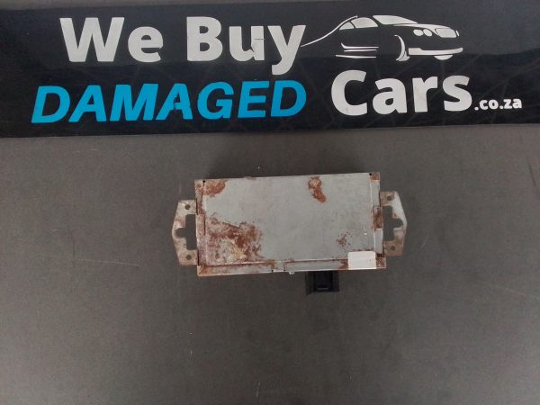 Jaguar XF Ipod USB Control Module 2011 OEM - Image 2