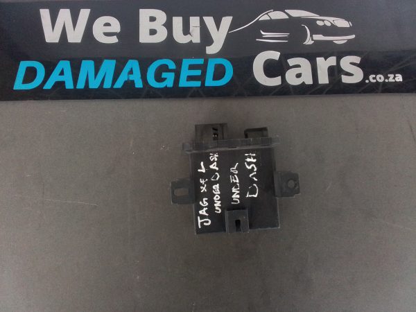Jaguar XF Headlamp Control Module 2011 OEM - Image 2