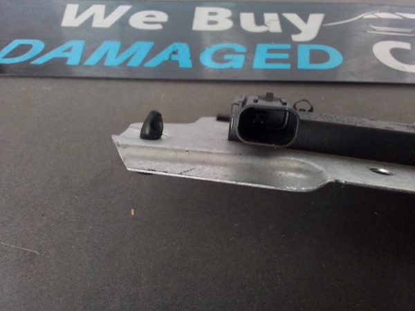 Jaguar XF 2011 Radio Antenna OEM - Image 5